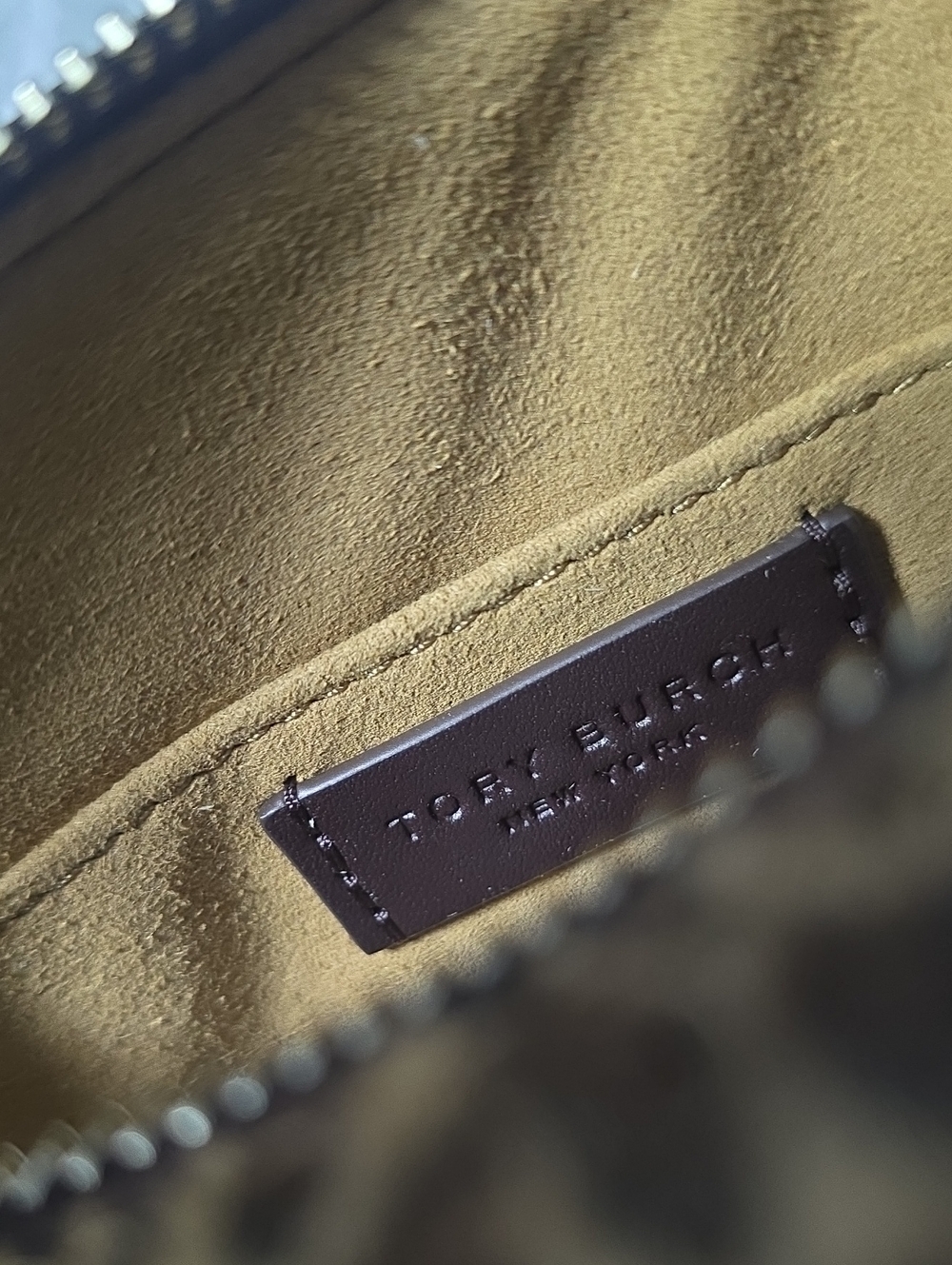 Tory Burch Leopard Print Crossbody Bag with Dark Brown Strap - Picture 3 of 3
